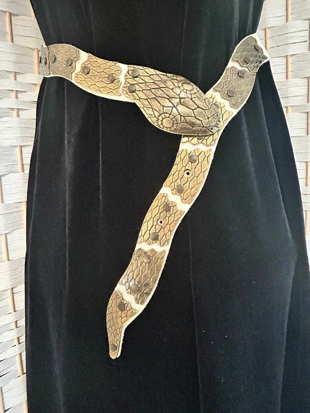 Vintage 1980’s Snake Metal & Leather Statement Belt